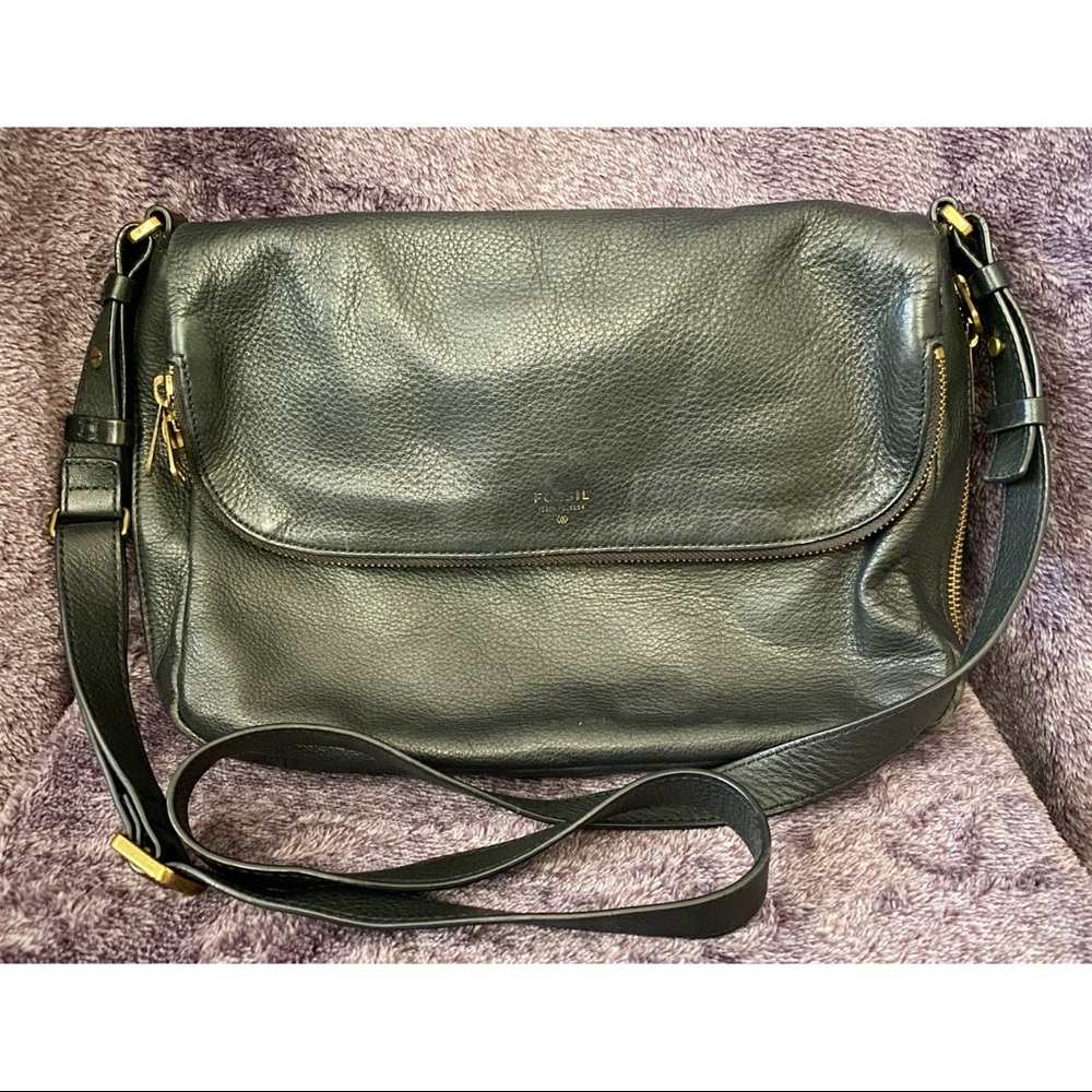 Fossil Preston Zipper Flap Large Crossbody Bag